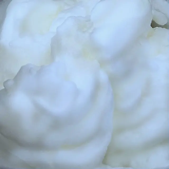 Monter des blancs en neige avec le robot pâtissier KitchenAid multifonction