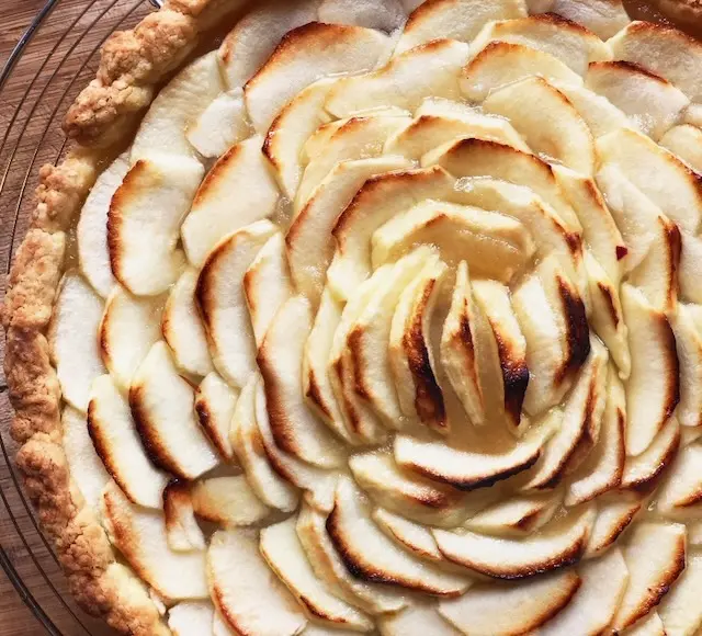 Tarte aux pommes réalisée au robot pâtissier multifonction KitchenAid