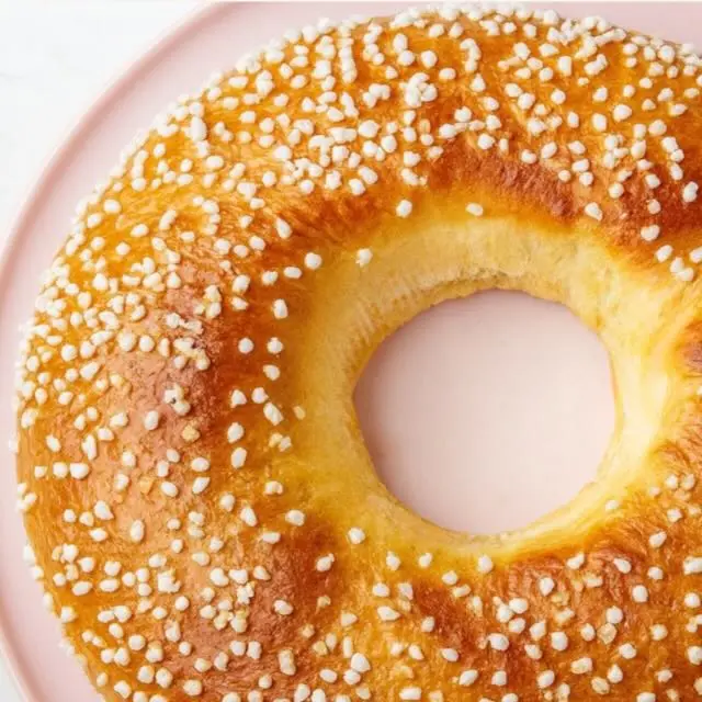 brioche des rois maison réalisée avec le crochet pétrisseur du robot artisan Kitchenaid